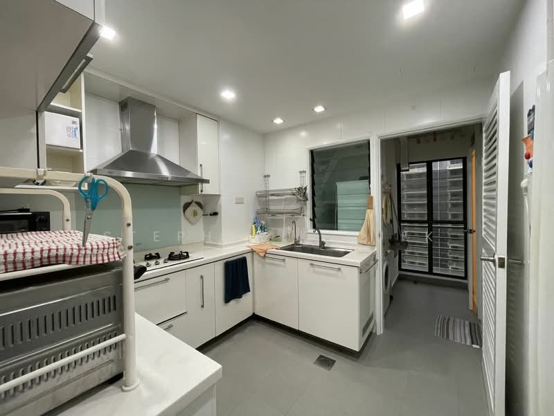 The Regalia, 2 River Valley Close, 3 Bedrooms, 1,249 sqft, Apartment For Rent, by Stephanie Quek, 24398704 - PropertyGuru.com.sg