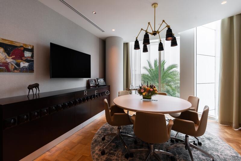 Capitol Piazza, 13 Stamford Road, 1,186 sqft, Office For Rent, by Regus Singapore, 24398867 - CommercialGuru.com.sg