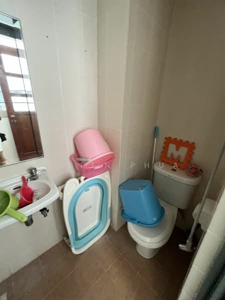 Merawoods, , 3 Bedrooms, 1,345 sqft, Condominium For Rent, by Vivien Phua, 24399052 - PropertyGuru.com.sg