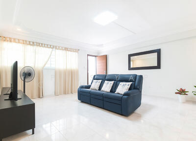 For Rent - 467 Tampines Street 44