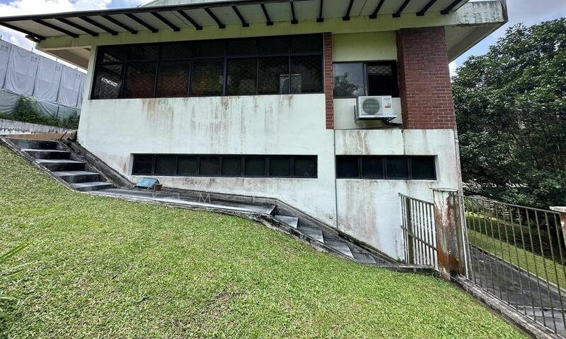 For Sale - Nature lovers’ GCB home with Lush Greenery, mountain, fresh air and great privacy