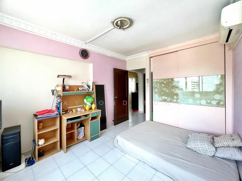 903 Tampines Avenue 4, 903 Tampines Avenue 4, Room Rental, 200 sqft, HDB Flat For Rent, by Raymond Tung, 24400417 - PropertyGuru.com.sg