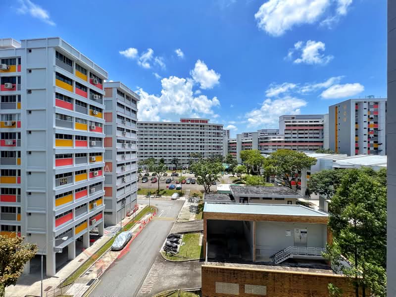 903 Tampines Avenue 4, 903 Tampines Avenue 4, Room Rental, 200 sqft, HDB Flat For Rent, by Raymond Tung, 24400417 - PropertyGuru.com.sg