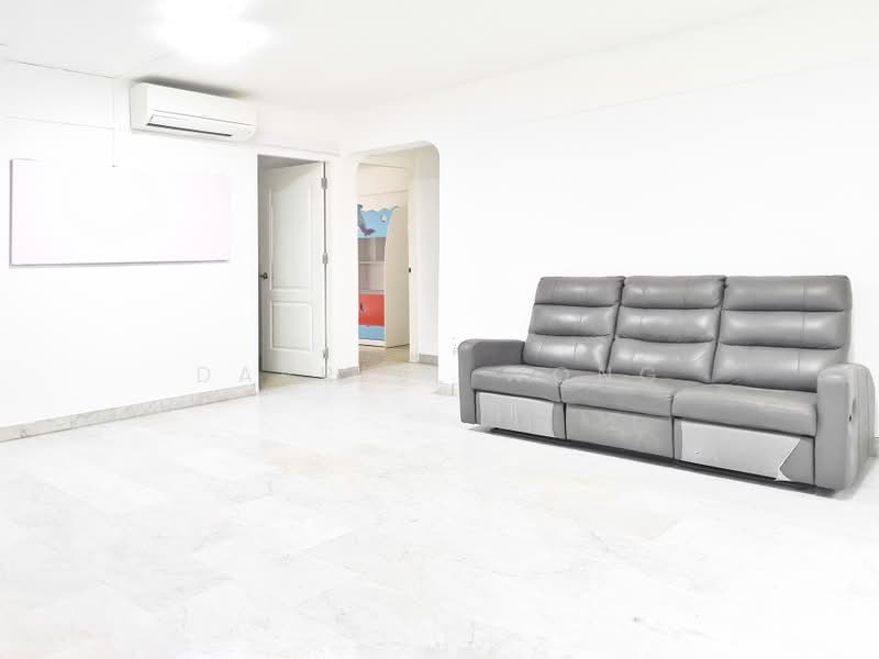 302 Clementi Avenue 4, 302 Clementi Avenue 4, 3 Bedrooms, 990 sqft, HDB Flat For Rent, by Darrell Wong, 24401579 - PropertyGuru.com.sg