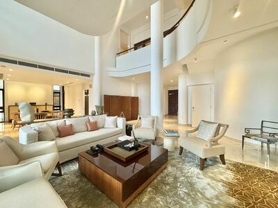 For Rent - The Colonnade