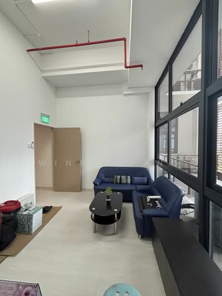 Ready Woodlands B1 Industrial Space(office/warehouse/showroom/meeting room) for rent, , 180 sqft, Light Industrial (B1) For Rent, by Winnie Pang, 24402291 - CommercialGuru.com.sg