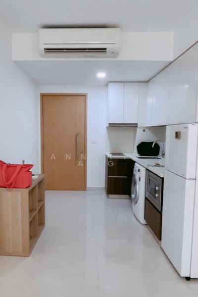 La Fiesta, 58 Sengkang Square, 1 Bedroom, 431 sqft, Condominium For Rent, by Annette Ang, 24402400 - PropertyGuru.com.sg