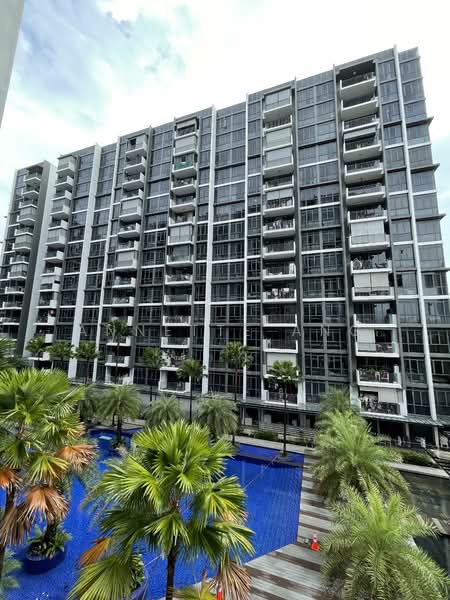 La Fiesta, 58 Sengkang Square, 1 Bedroom, 431 sqft, Condominium For Rent, by Annette Ang, 24402400 - PropertyGuru.com.sg