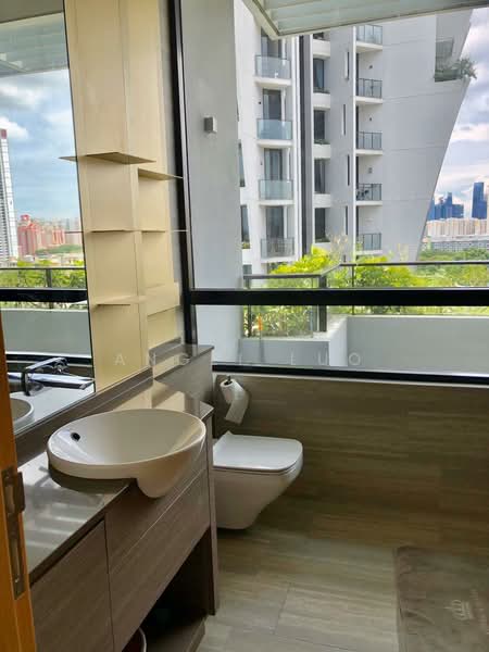 The Crest, 103 Prince Charles Crescent, 3 Bedrooms, 1,292 sqft, Condominium For Sale, by Angel Luo, 24403046 - PropertyGuru.com.sg