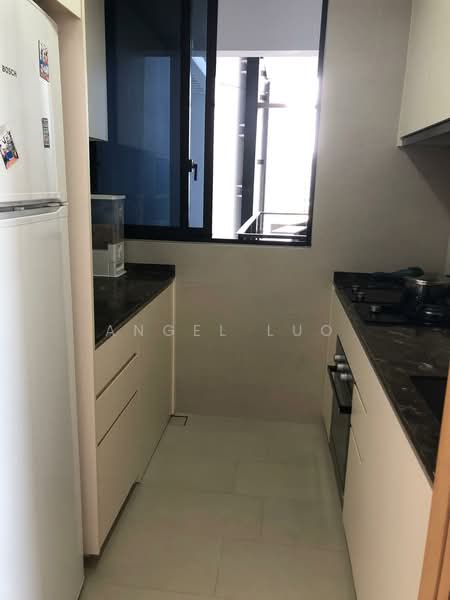 The Crest, 103 Prince Charles Crescent, 3 Bedrooms, 1,292 sqft, Condominium For Sale, by Angel Luo, 24403046 - PropertyGuru.com.sg