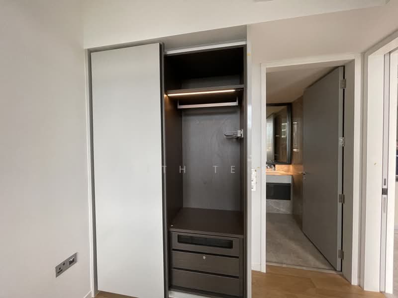 Riviere, 1 Jiak Kim Street, 1 Bedroom, 560 sqft, Condominium For Rent, by Keith Teoh, 24403849 - wardrobe - PropertyGuru.com.sg