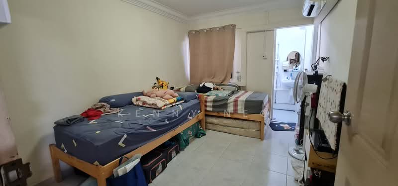 335 Clementi Avenue 2, 335 Clementi Avenue 2, 2 Bedrooms, 720 sqft, HDB Flat For Rent, by Kenny Neo, 24404460 - PropertyGuru.com.sg