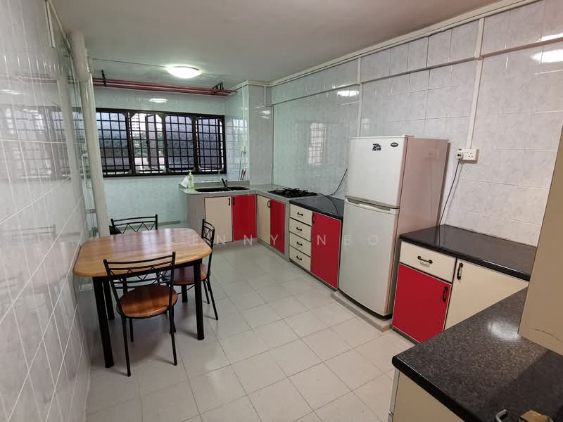 335 Clementi Avenue 2, 335 Clementi Avenue 2, 2 Bedrooms, 720 sqft, HDB Flat For Rent, by Kenny Neo, 24404460 - PropertyGuru.com.sg