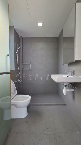 The Stellar, 10 West Coast Road, 2 Bedrooms, 1,496 sqft, Condominium For Rent, by Wong Guo Jing, 24404845 - PropertyGuru.com.sg