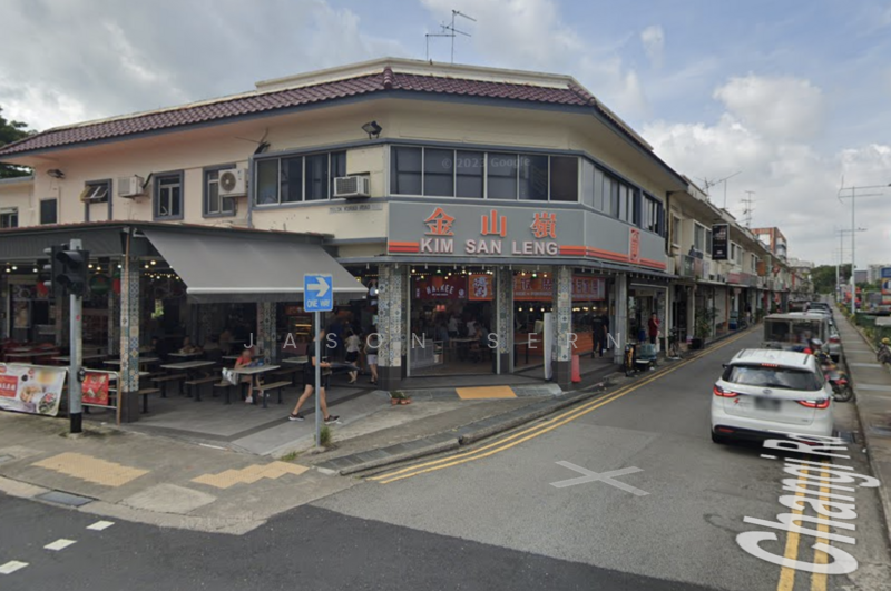 Rare corner Terrace walking to MRT Station in Kembangan Est, Lorong