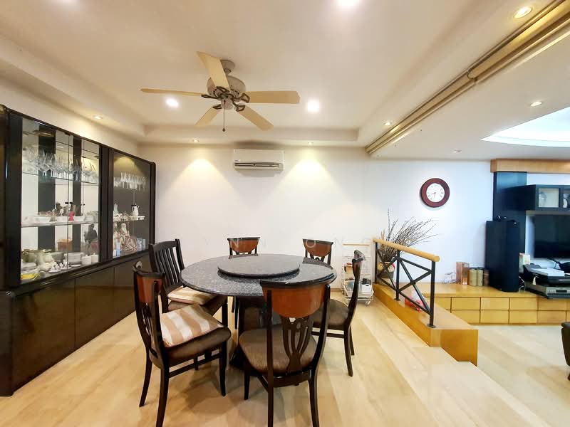 East Coast Avenue Terraced House For Sale at S 5,700,000