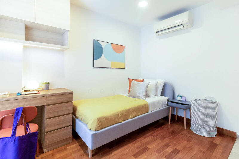 Langston Ville, 15 Kim Yam Road, Room Rental, 140 sqft, Apartment For Rent, by Cove, 24408658 - Pink room - PropertyGuru.com.sg