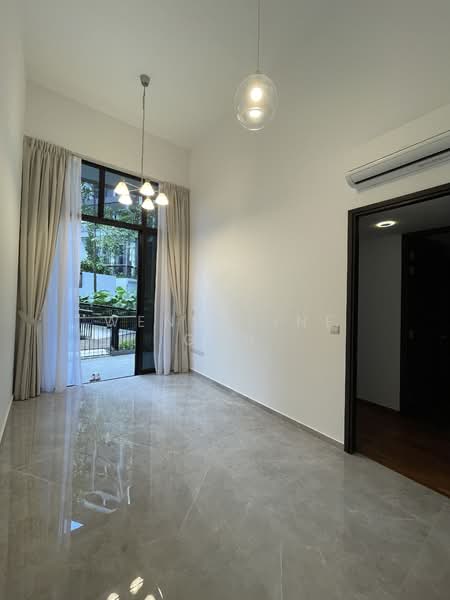 Mayfair Gardens, 12 Rifle Range Road, 2 Bedrooms, 753 sqft, Condominium For Rent, by Wendeline Goh, 24410328 - PropertyGuru.com.sg