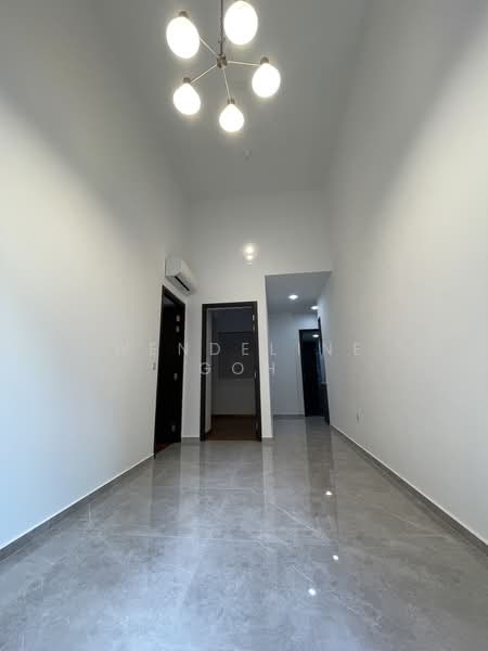 Mayfair Gardens, 12 Rifle Range Road, 2 Bedrooms, 753 sqft, Condominium For Rent, by Wendeline Goh, 24410328 - PropertyGuru.com.sg