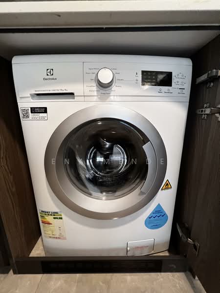 Kent Ridge Hill Residences, 66A South Buona Vista Road, 3 Bedrooms, 893 sqft, Condominium For Rent, by Dena Mendes, 24411443 - Washer cum Dryer - PropertyGuru.com.sg