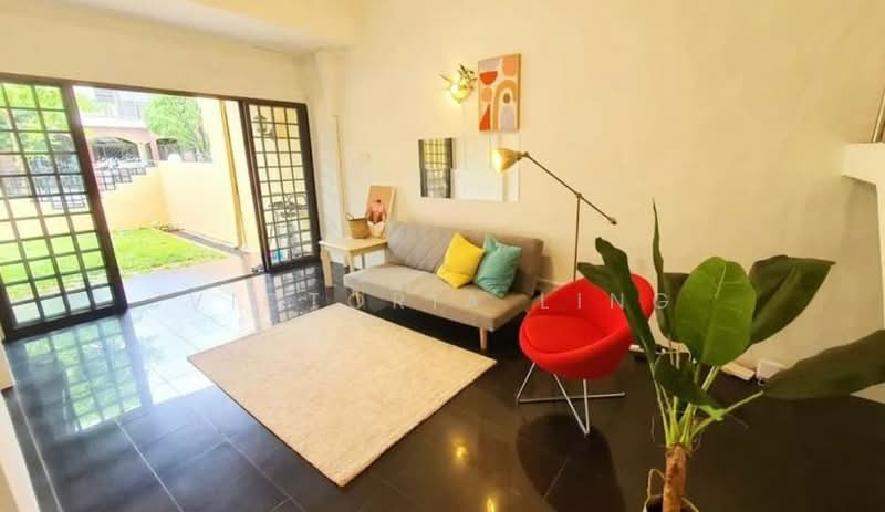 Serangoon MRT, , Room Rental, 180 sqft, Condominium For Rent, by Victoria Ling, 24411795 - PropertyGuru.com.sg