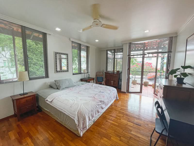Beautiful 3 Storey, Semi-D at Eastwood Estate, , 5 Bedrooms, 3,500 sqft, Semi-Detached House For Rent, by Noam Nathan, 24414496 - PropertyGuru.com.sg