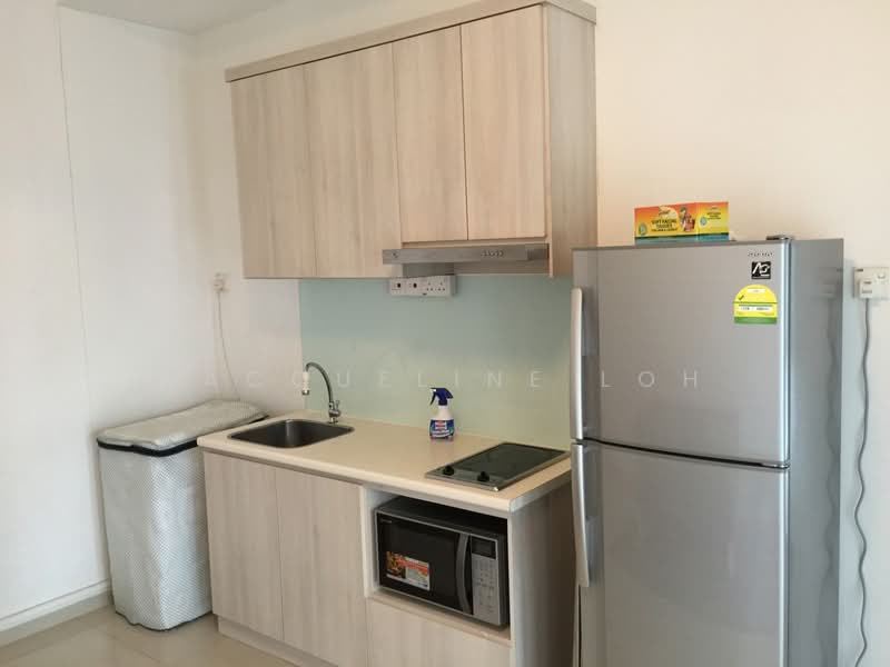 Near Paya Lebar MRT Station, , Studio, 450 sqft, Apartment For Rent, by Jacqueline Loh, 24414865 - PropertyGuru.com.sg