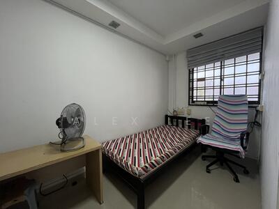 For Rent - 421 Bukit Batok West Avenue 2