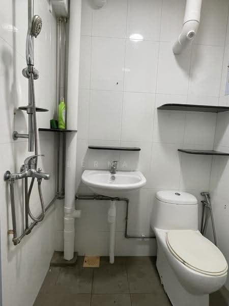 95 Bedok North Avenue 4, 95 Bedok North Avenue 4, Bedok / Upper East Coast, 3 Bedrooms, 990 sqft, HDB Flat For Rent, by Bernard Chia, 24415711 - PropertyGuru.com.sg