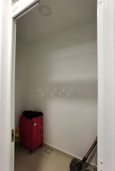 Lakeville, 3 Jurong Lake Link, 3 Bedrooms, 1,141 sqft, Condominium For Rent, by Vicky Chen, 24416115 - PropertyGuru.com.sg