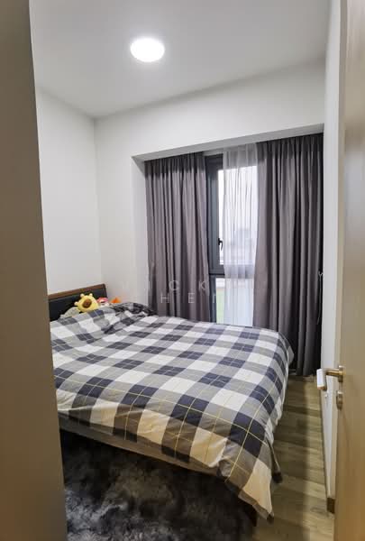 Lakeville, 3 Jurong Lake Link, 3 Bedrooms, 1,141 sqft, Condominium For Rent, by Vicky Chen, 24416115 - PropertyGuru.com.sg