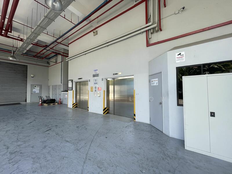 Henderson Building, 221 Henderson Road, 1,238 sqft, Light Industrial (B1) For Sale, by Carrie Leow, 24416668 - CommercialGuru.com.sg