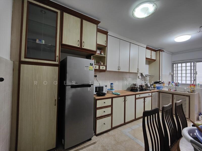For Rent - 305 Hougang Avenue 5
