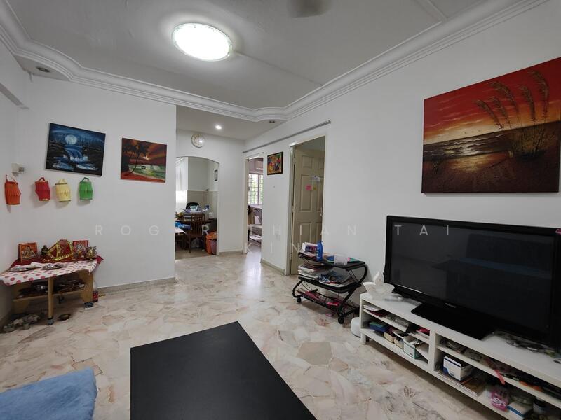 For Rent - 305 Hougang Avenue 5