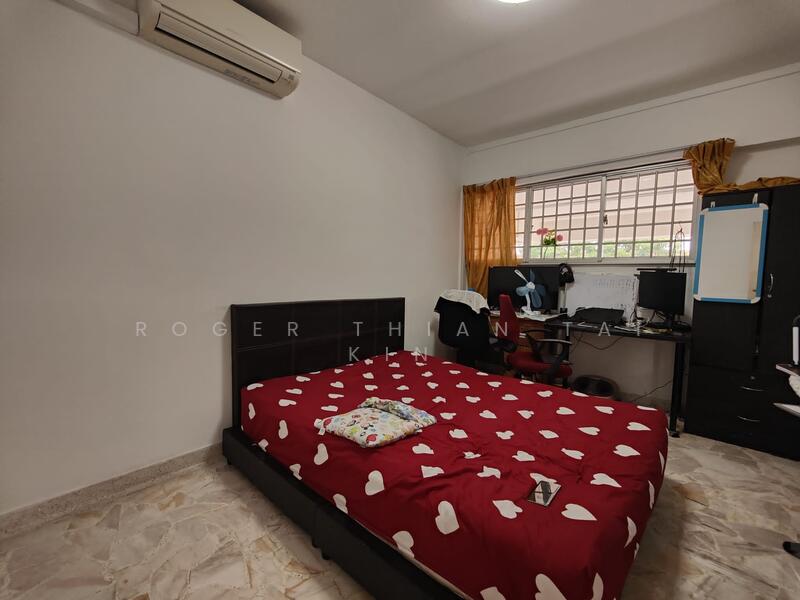 For Rent - 305 Hougang Avenue 5