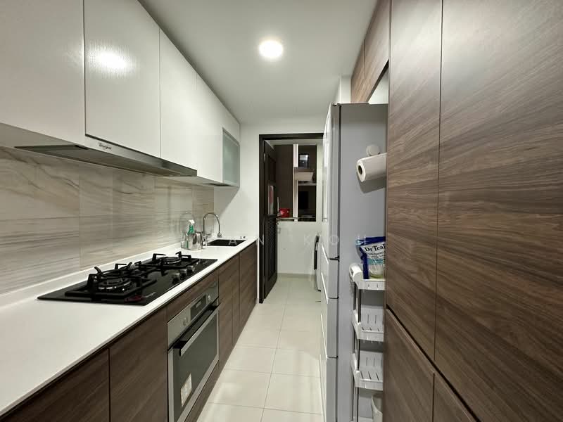 The Brownstone, 160 Canberra Drive, 3 Bedrooms, 883 sqft, Executive Condominium For Rent, by Jean Koh, 24417330 - PropertyGuru.com.sg