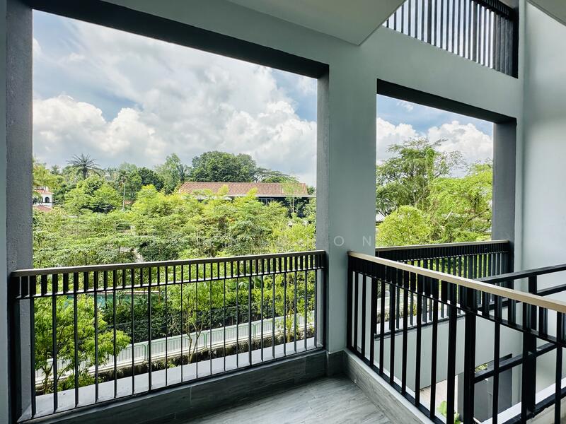 Mayfair Gardens, 16 Rifle Range Road, 1 Bedroom, 560 sqft, Condominium For Rent, by John Chong, 24417404 - PropertyGuru.com.sg