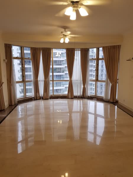 For Rent - Leonie Condotel