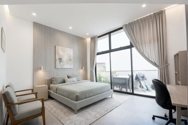 Regency Park, 11 Nathan Road, Tanglin / Holland / Bukit Timah, 5 Bedrooms, 3,650 sqft, Condominium For Rent, by Ray Lim, 24419343 - PropertyGuru.com.sg