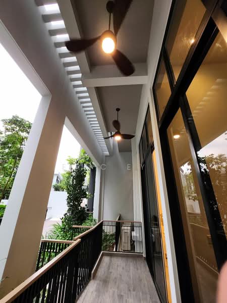 Mayfair Gardens, 8 Rifle Range Road, 2 Bedrooms, 753 sqft, Condominium For Rent, by Eric Eyu, 24420457 - PropertyGuru.com.sg