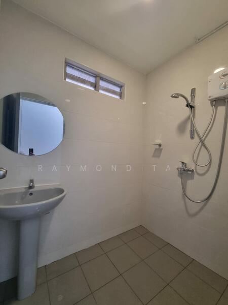 3-min Walk to Kovan MRT Station, , 2 Bedrooms, 915 sqft, Shophouse For Rent, by Raymond Tay, 24420625 - PropertyGuru.com.sg