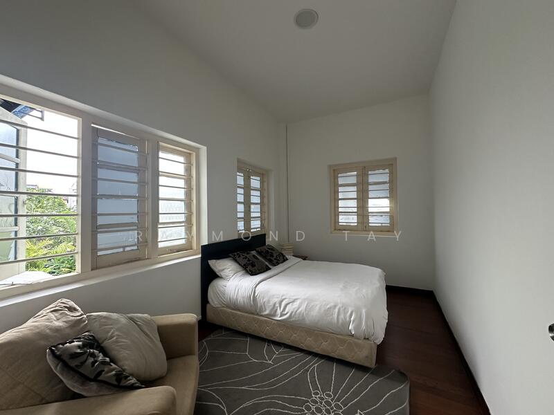 3-min Walk to Kovan MRT Station, , 2 Bedrooms, 915 sqft, Shophouse For Rent, by Raymond Tay, 24420625 - PropertyGuru.com.sg