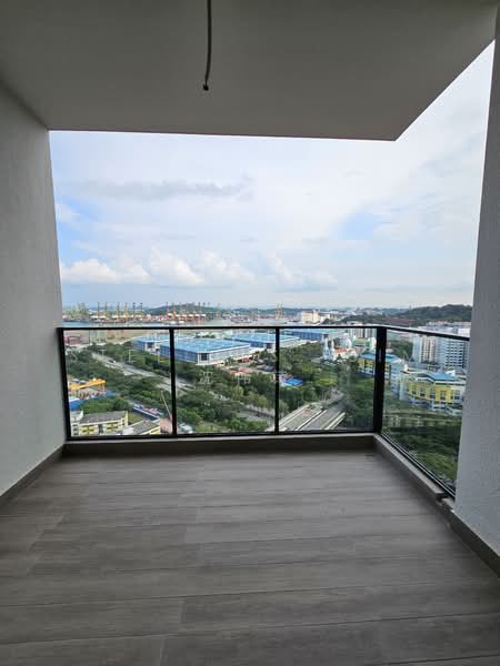 Avenue South Residence, 13 Silat Avenue, 3 Bedrooms, 1,109 sqft, Condominium For Rent, by Stella S Sim, 24421484 - PropertyGuru.com.sg
