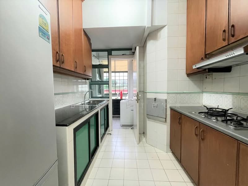 West Bay Condo, 56 West Coast Crescent, 2 Bedrooms, 893 sqft, Condominium For Rent, by Edmund Thor, 24421693 - PropertyGuru.com.sg