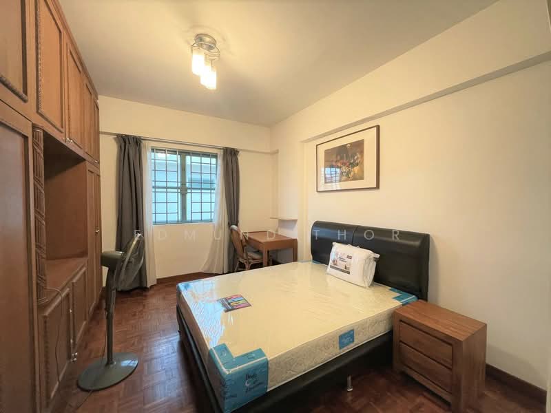 West Bay Condo, 56 West Coast Crescent, 2 Bedrooms, 893 sqft, Condominium For Rent, by Edmund Thor, 24421693 - PropertyGuru.com.sg