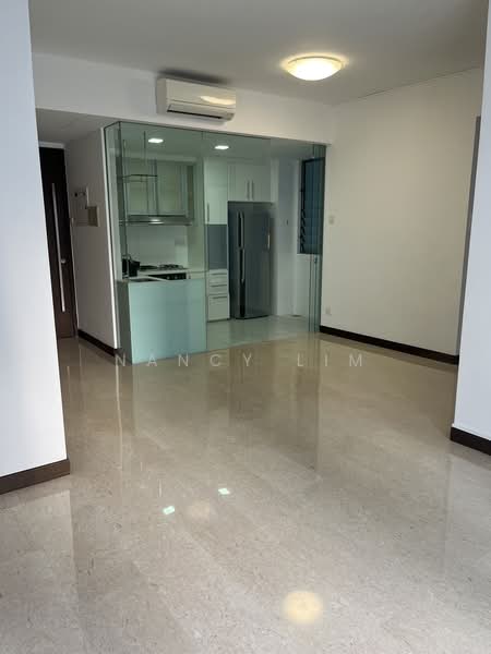 Watermark Robertson Quay, 1 Rodyk Street, 2 Bedrooms, 926 sqft, Apartment For Rent, by Nancy Lim, 24422163 - dinning area - PropertyGuru.com.sg