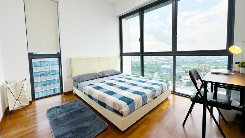 J Gateway, 2 Gateway Drive, Room Rental, 100 sqft, Condominium For Rent, by Bespoke Habitat Pte Ltd, 24422623 - MBR5 - PropertyGuru.com.sg