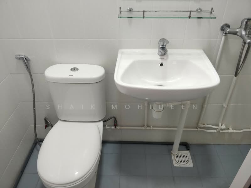 For Rent - 209 Serangoon Central