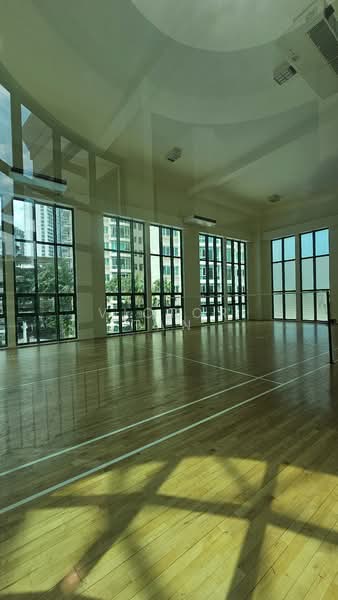 Queens, 16 Stirling Road, 2 Bedrooms, 915 sqft, Condominium For Rent, by Victor Tan, 24426397 - PropertyGuru.com.sg
