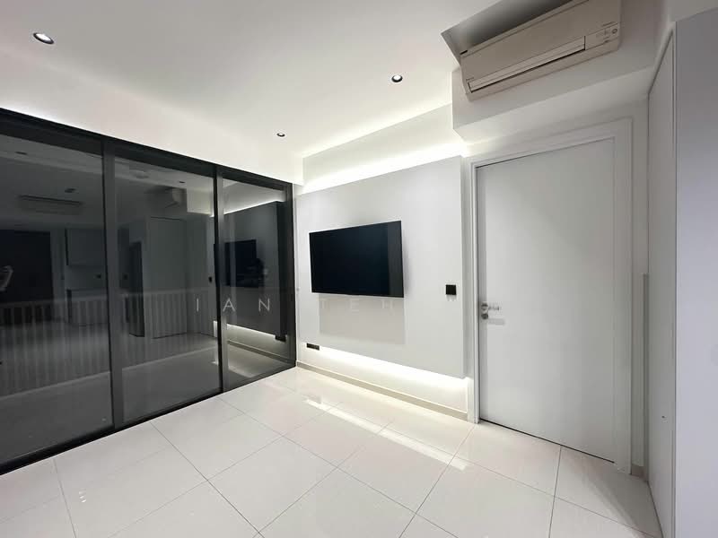 Kandis Residence Condominium For Sale at S$ 1,200,000 | PropertyGuru Singapore